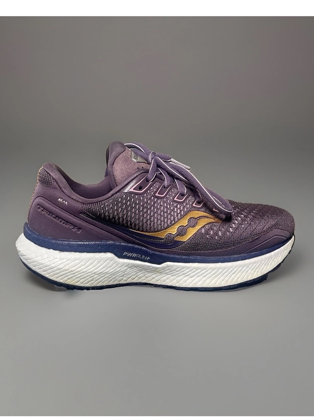 Saucony Triumph 18 Women's Purple Running Shoes S10595-20 Size 6